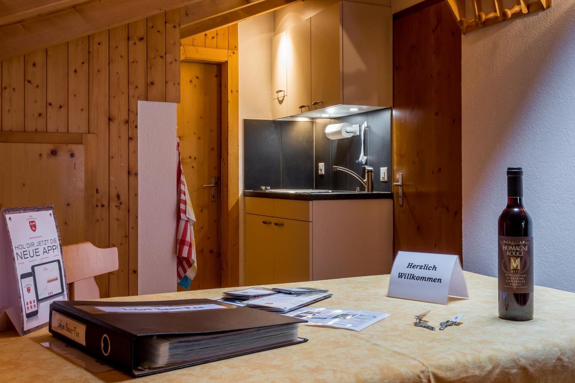 Haus Avalanche Apartment Saas-Fee Room photo